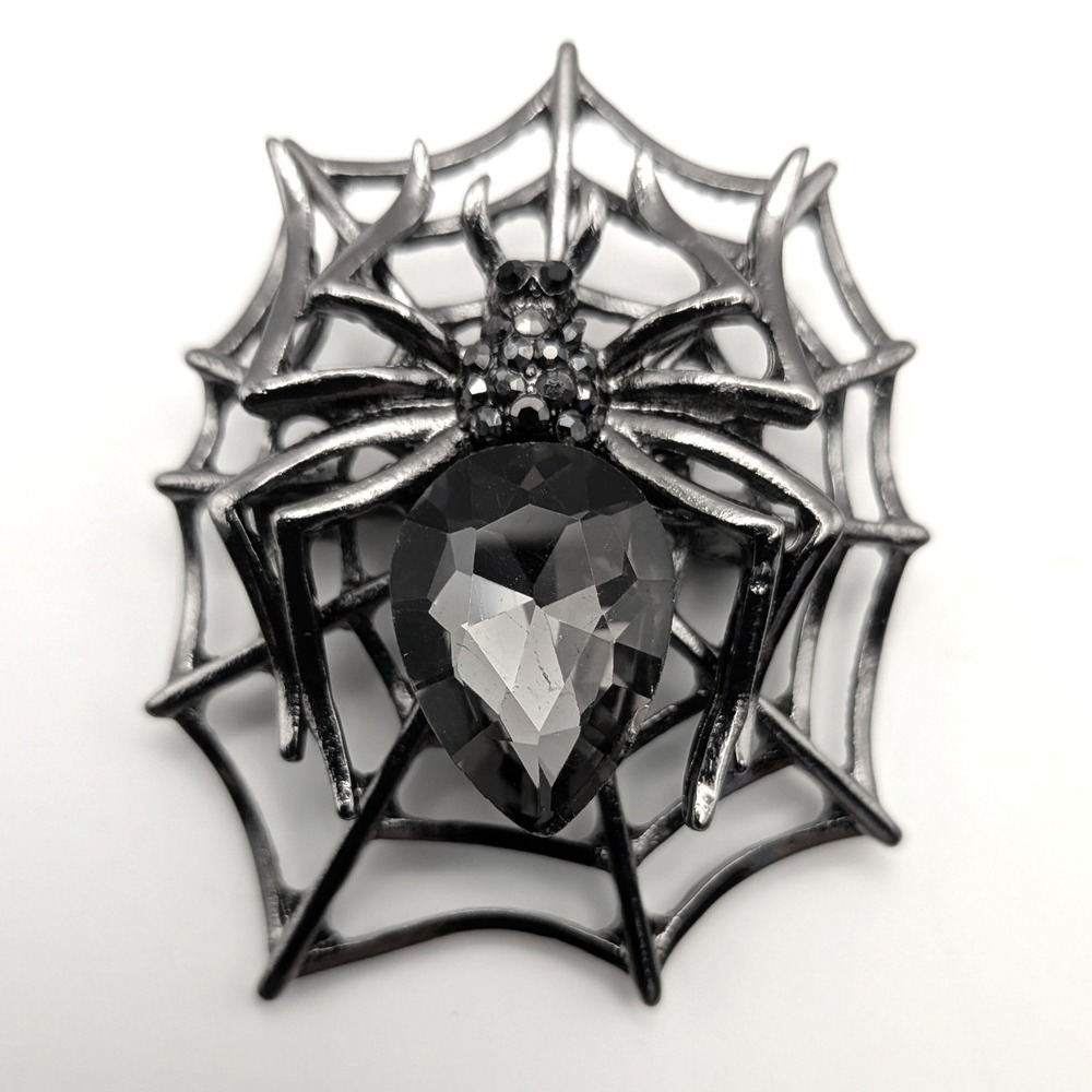 Spider Web Brooch Pin Gunmetal Gray Rhinestone Halloween Gothic Jewelry